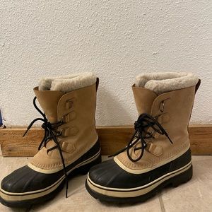 Sorel Caribou Boots Size 8.5